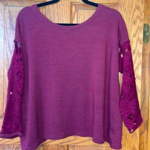 AMERICAN EAGLE top M sweater Burgundy Wine soft styling EXCELLENT AEO